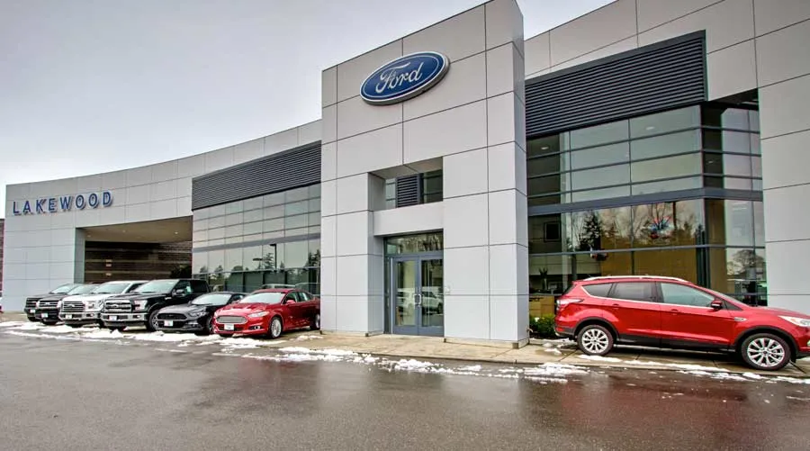 Lakewood Ford dealership building